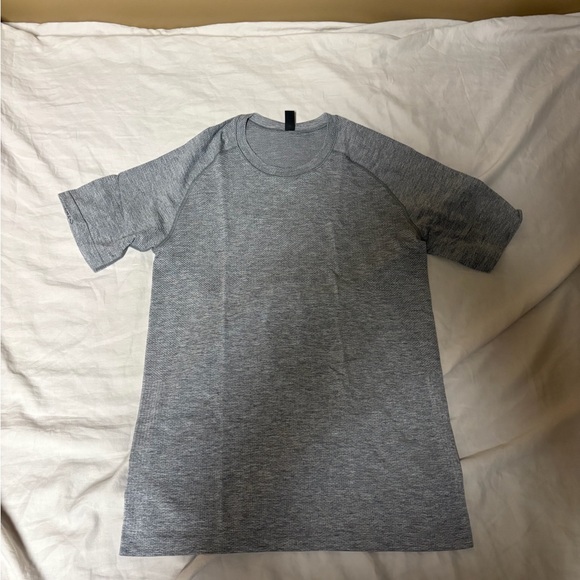 lululemon athletica Other - lululemon athletica Heather Gray Men's Tee